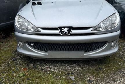 Peugeot 206 146.881 km 799 € Wöllstadt 61206