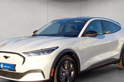 Ford Mustang Mach-E 9.477 km 32.950 &euro; Frankfurt 60386