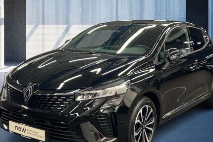 Renault Clio 18.500 km 16.870 &euro; Frankfurt / Main 60314