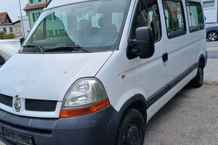 Renault Master 392.000 km 2.650 € Frankfurt am Main 60388
