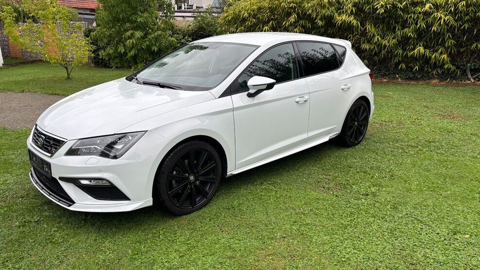 Seat Leon 52.000 km 19.500 € Alzenau 63755