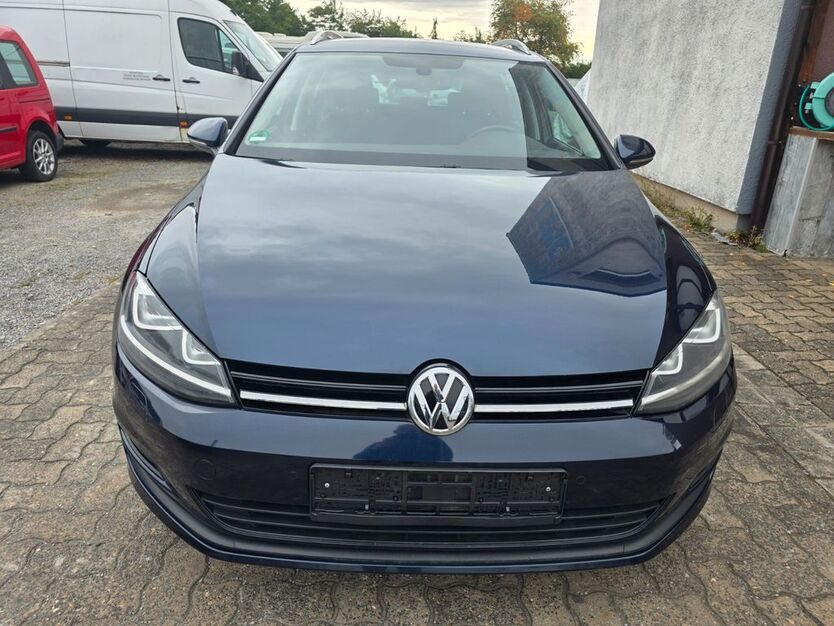VW Golf 104.504 km 8.900 € Stockstadt 63811