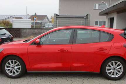 Ford Focus 58.338 km 15.899 &euro; Babenhausen 64832