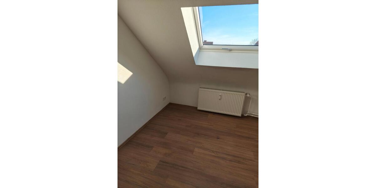 Dachgeschoßwohnung Rodenbach - 1 Zimmer, 45 m&sup2;, 460&euro; | Angebot:26231045