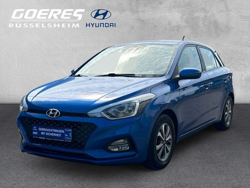 i20