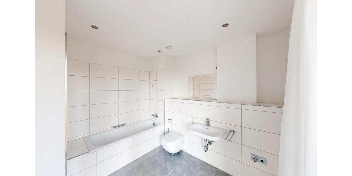 Etagenwohnung Frankfurt am Main Bockenheim - 3 Zimmer, 105 m&sup2;, 1.995&euro; | Angebot:26134034