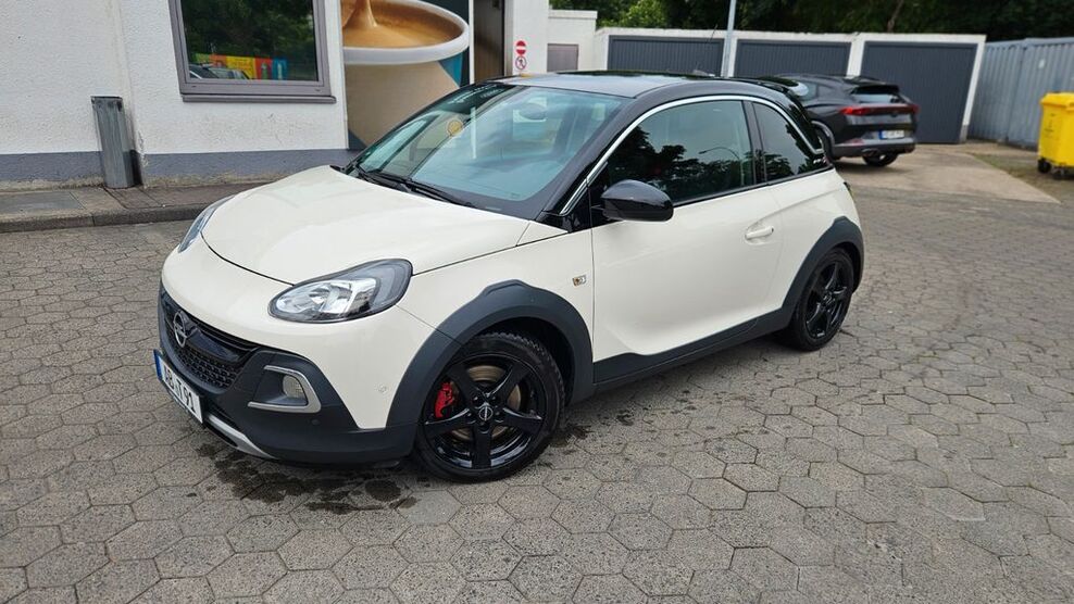 Opel Adam 77.000 km 12.300 € Aschaffenburg 63743