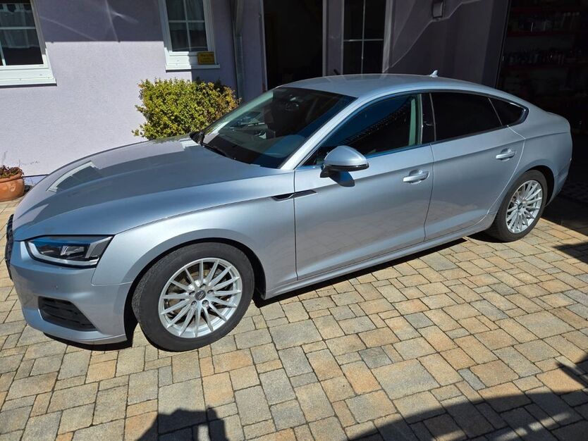 Audi A5 93.000 km 20.900 € Frankfurt am Main 60431