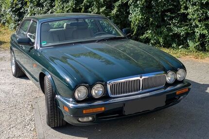 Jaguar XJ 119.111 km 14.999 &euro; Sulzbach 65843