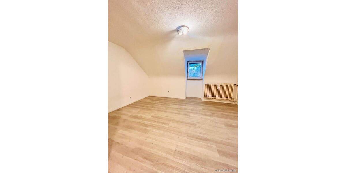 Familienfreundliches Haus in ruhiger Grünlage mit großem Garten 5 zimmer