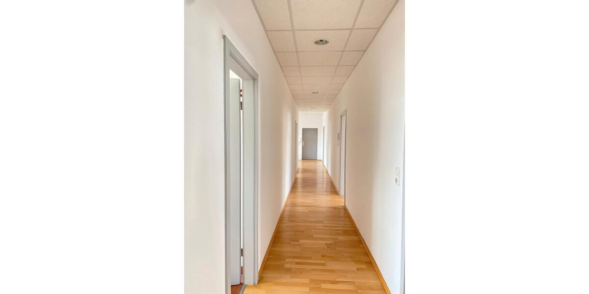 Etagenwohnung Offenbach am Main Hafen - 1 Zimmer, 24 m&sup2;, 420&euro; | Angebot:26134031