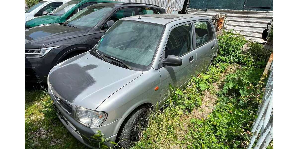 Daihatsu Sirion 96.000 km 500 &euro; Frankfurt am Main 65933