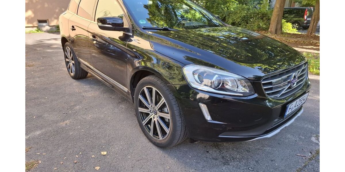 Volvo XC60 95.000 km 22.700 &euro; Frankfurt/Main 60439
