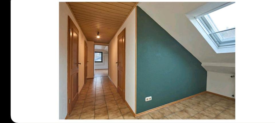 Dachgeschoßwohnung Aschaffenburg Damm - 2.5 Zimmer, 46 m&sup2;, 750&euro; | Angebot:25937748