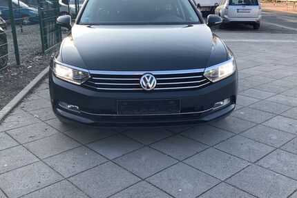 VW Passat 265.096 km 8.900 &euro; Frankfurt am Main 60486