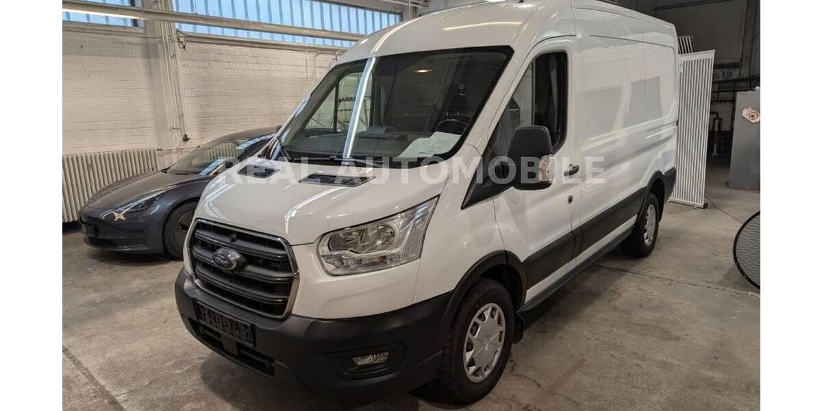 Ford Transit 99.000 km 17.999 &euro; Frankfurt am Main 65933
