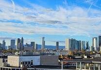 Skyline-Traum! 2-Zimmerwohnung mit atemberaubendem Skyline-Panoramablick in Sachsenhausen
