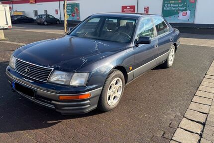 Lexus LS 400 364.000 km 3.500 &euro; Steinbach 61449