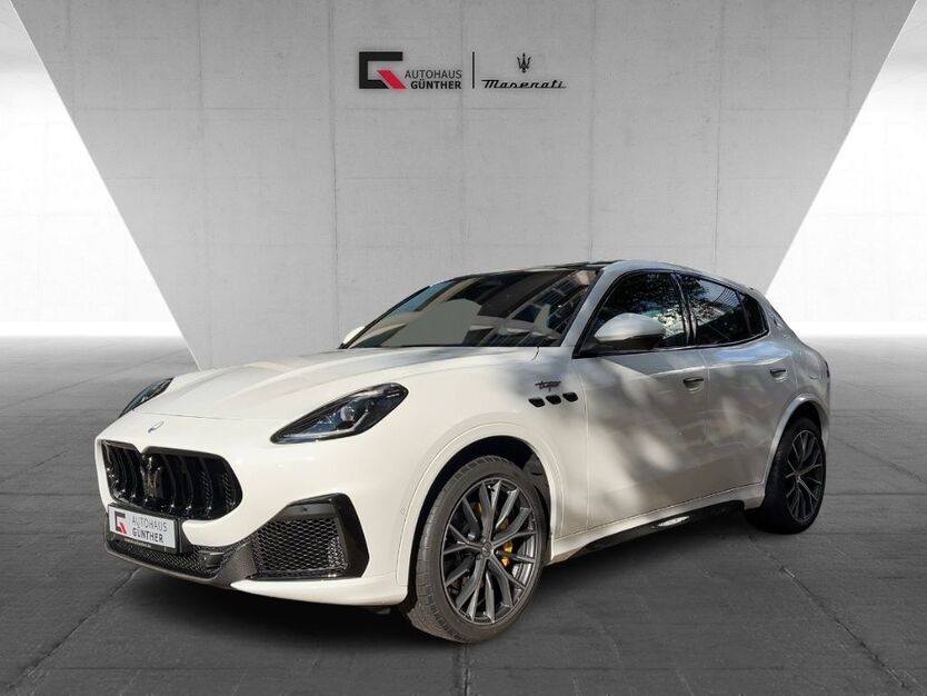 Maserati Grecale 9.900 km 109.800 € Frankfurt 60314