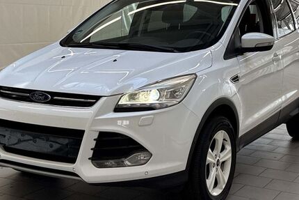Ford Kuga 253.000 km 7.999 &euro; Hainburg 63512