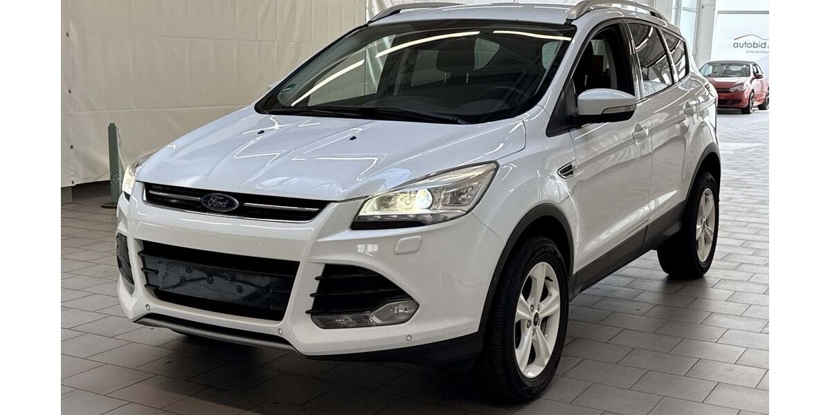 Ford Kuga 253.000 km 7.999 &euro; Hainburg 63512
