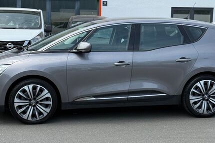 Renault Scenic 150.000 km 11.999 &euro; Frankfurt am Main 60314