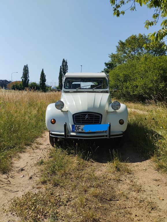 Citroen 2 CV 900.514 km 13.000 € Offenbach 63075