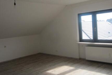 Wohnung Weiterstadt - 4 Zimmer, 114 m&sup2;, 1.260&euro; | Angebot:26272075