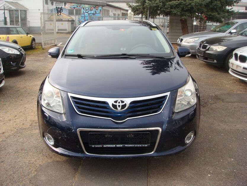 Toyota Avensis 314.000 km 2.600 € Erlensee 63526
