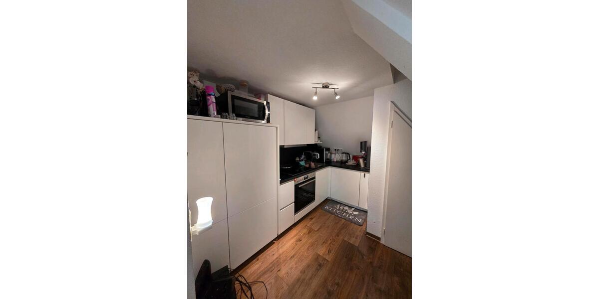 Dachgeschoßwohnung Rosbach vor der Höhe - 2 Zimmer, 55 m&sup2;, 890&euro; | Angebot:26338605