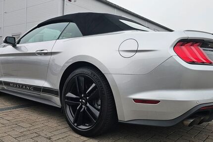 Ford Mustang 39.812 km 32.900 € Erlensee 63526