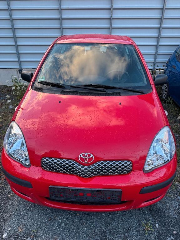Yaris