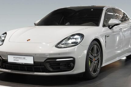 Porsche Panamera 68.250 km 80.990 € Frankfurt am Main 65936