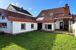 **RESERVIERT** Charmantes Einfamilienhaus mit vielseitig nutzbarem Nebengebäude 5 zimmer