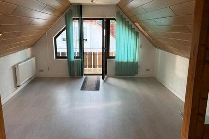 Dachgeschoss Wohnung zimmer