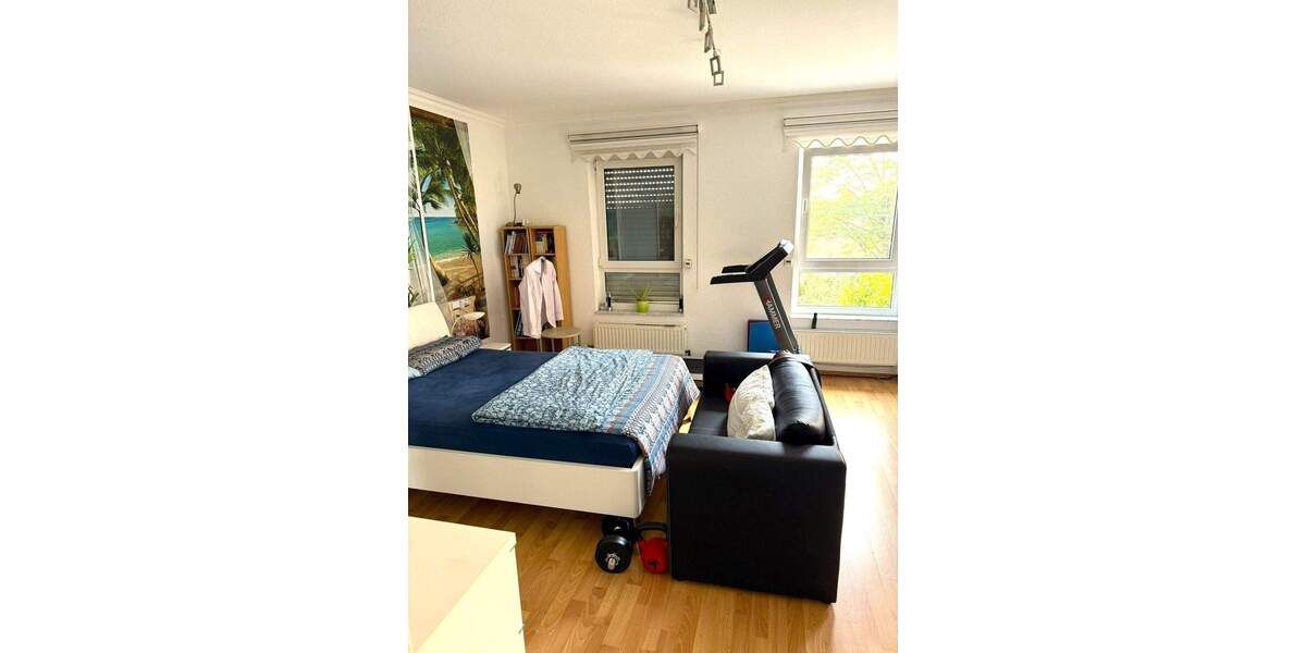 Frankfurt | Exklusives Einfamilienhaus mit Sauna, Kamin & Wintergarten – Privat 5 zimmer