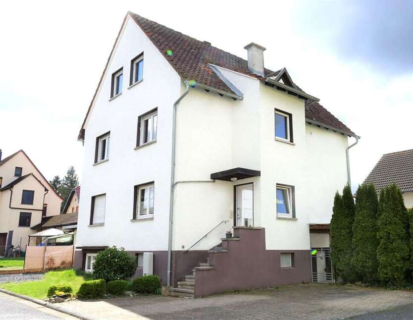 Haus zum Kaufen in Hasselroth 419.000 € 173 m²