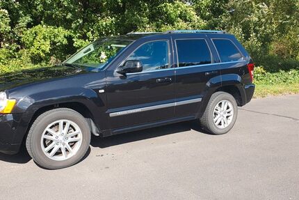 Jeep Grand Cherokee 181.000 km 14.200 € Karlstein 63791