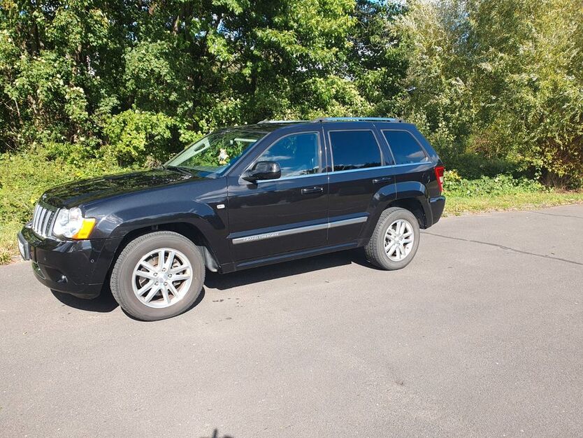 Jeep Grand Cherokee 181.000 km 14.200 € Karlstein 63791