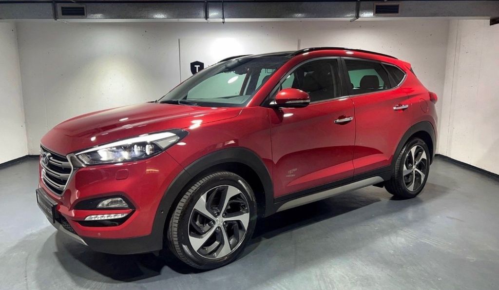 Hyundai TUCSON 130.000 km 16.800 &euro; Offenbach 63073