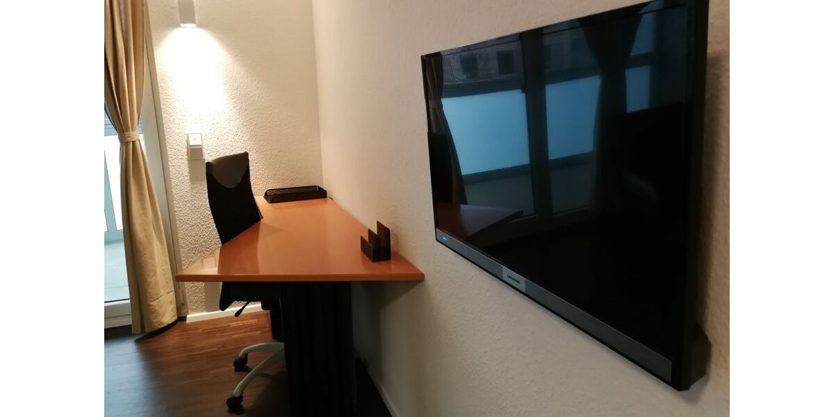Provisionsfrei* Erstbezug nach Sanierung Sofort bezugsfrei Uni ganz nah! - 1.5 Frankfurt a.M. Kalbach | Angebot:27260041