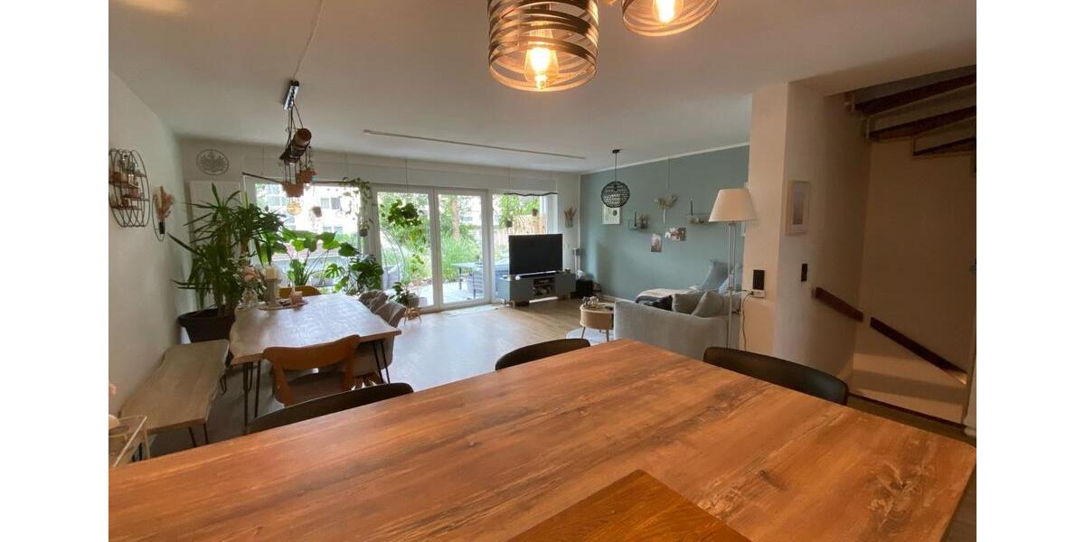 Reihenhaus Kelkheim (Taunus) - 5.5 Zimmer, 157 m&sup2;, 750.000&euro; | Angebot:26977221