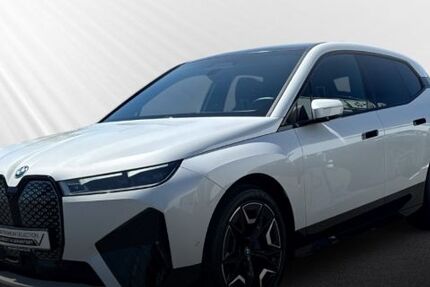 BMW iX 9.456 km 64.678 &euro; Rüsselsheim 65428