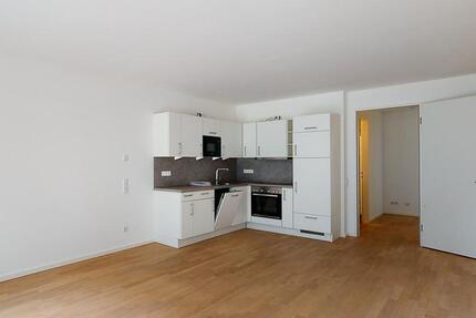 Exklusiv Wohnen im Living Lyon: 3-Zimmer-Wohnung mit EBK 3 zimmer