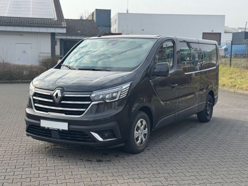 Renault Trafic 350.000 km 16.900 € Hattersheim 65795