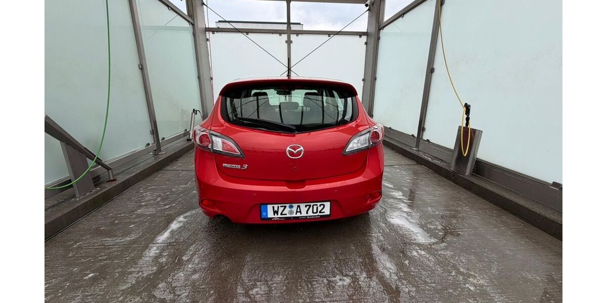 Mazda 3 165.000 km 5.200 &euro; Bad Vilbel 61118