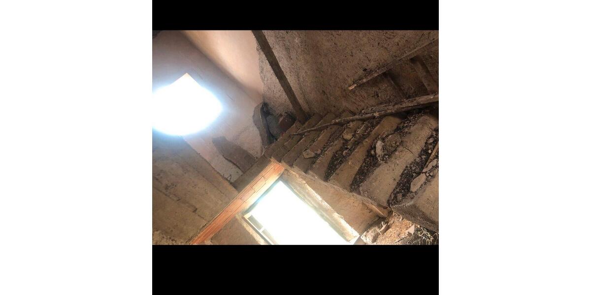 Einfamilienhaus Maintal - 8 Zimmer, 180 m&sup2;, 45.000&euro; | Angebot:25612556