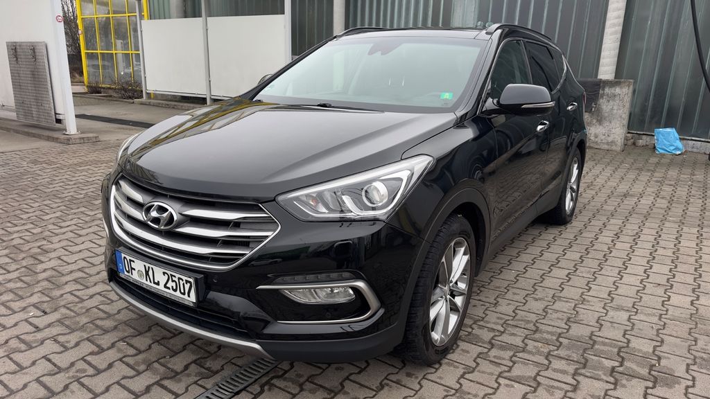 Hyundai SANTA FE 196.000 km 13.450 &euro; Langen 63225