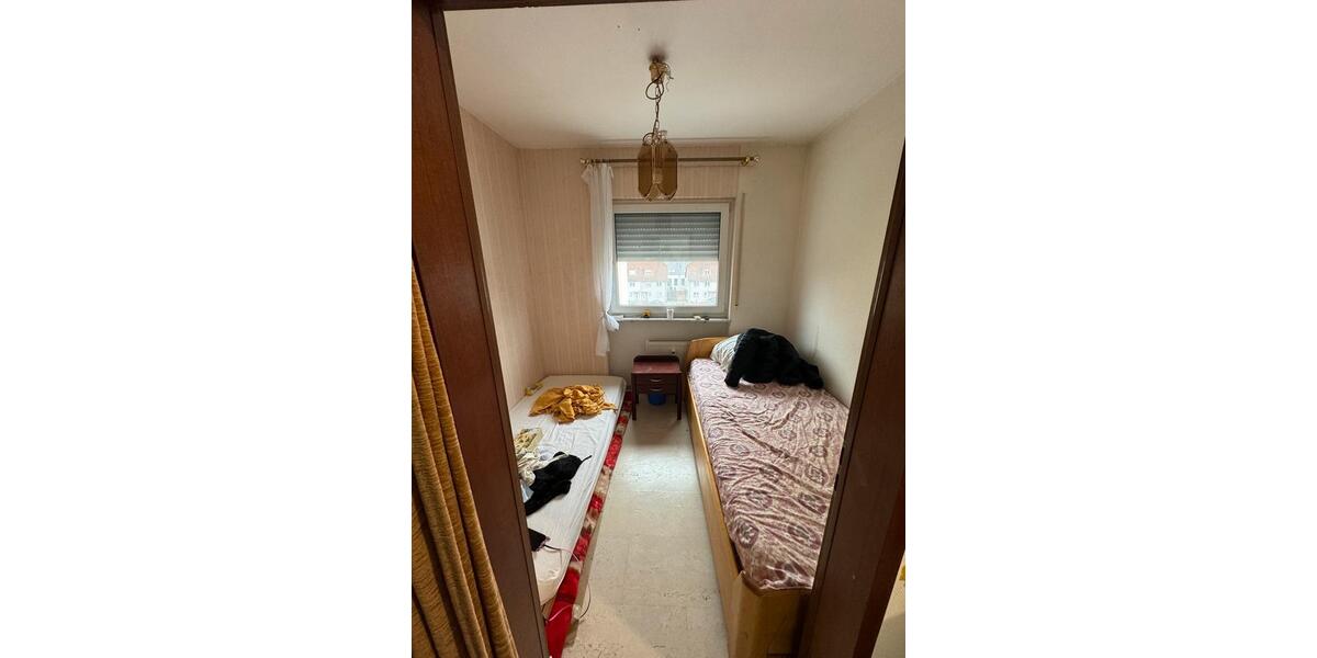 Provisionsfrei: 2 Zi.Whg. mit Kfz Abstellplatz, Balkon und Keller 2 zimmer