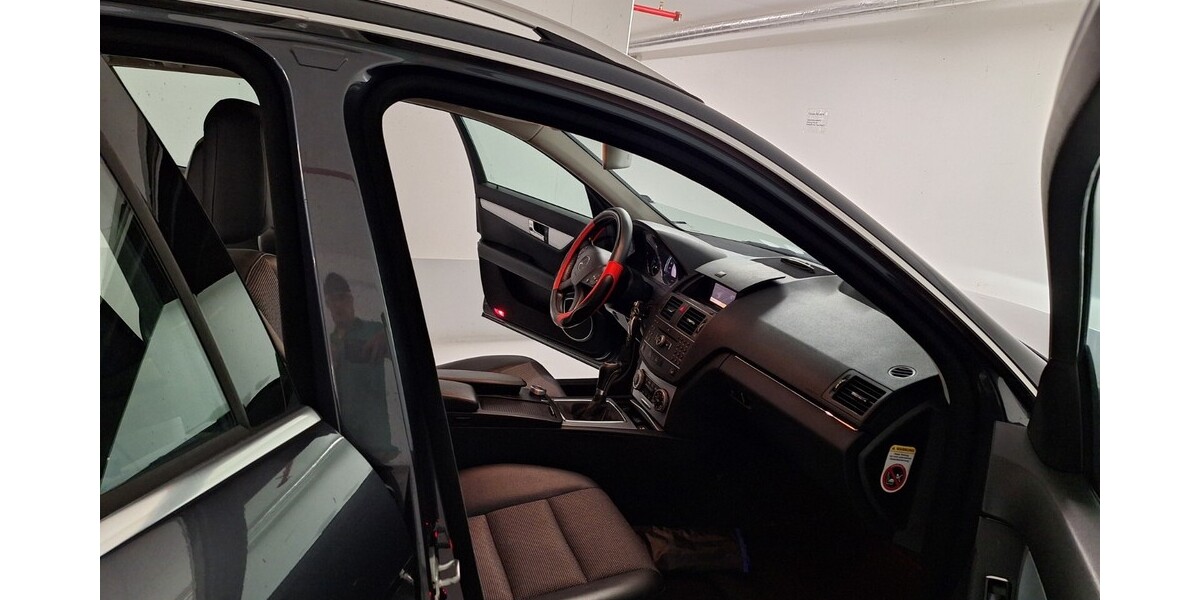 Mercedes-Benz C 220 237.377 km 7.600 &euro; Frankfurt am Main 60311